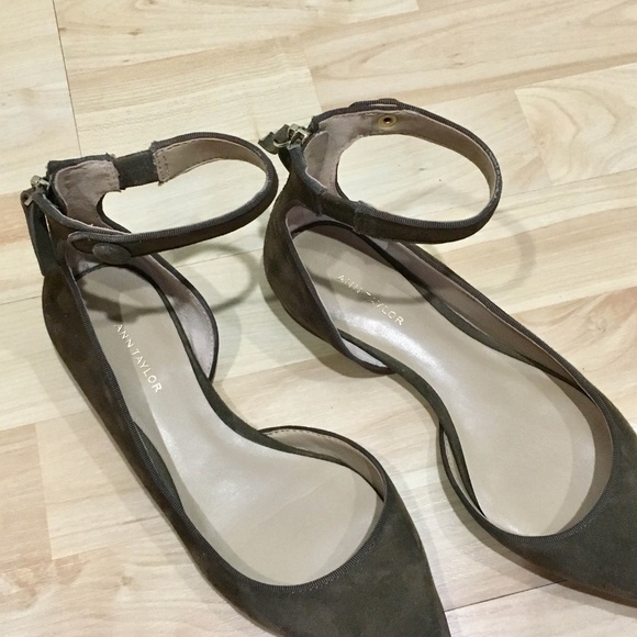 Ann Taylor olive green suede ankle strap flats - Picture 5 of 5